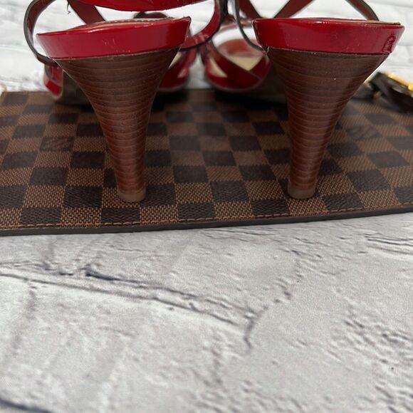 Cole Haan red patent heals - Picture 5 of 7